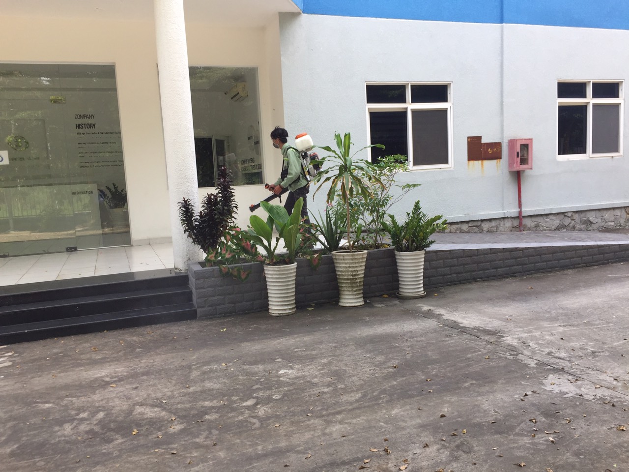 KHỬ CÔN TRÙNG KHU DÂN CƯ SÀI GÒN 